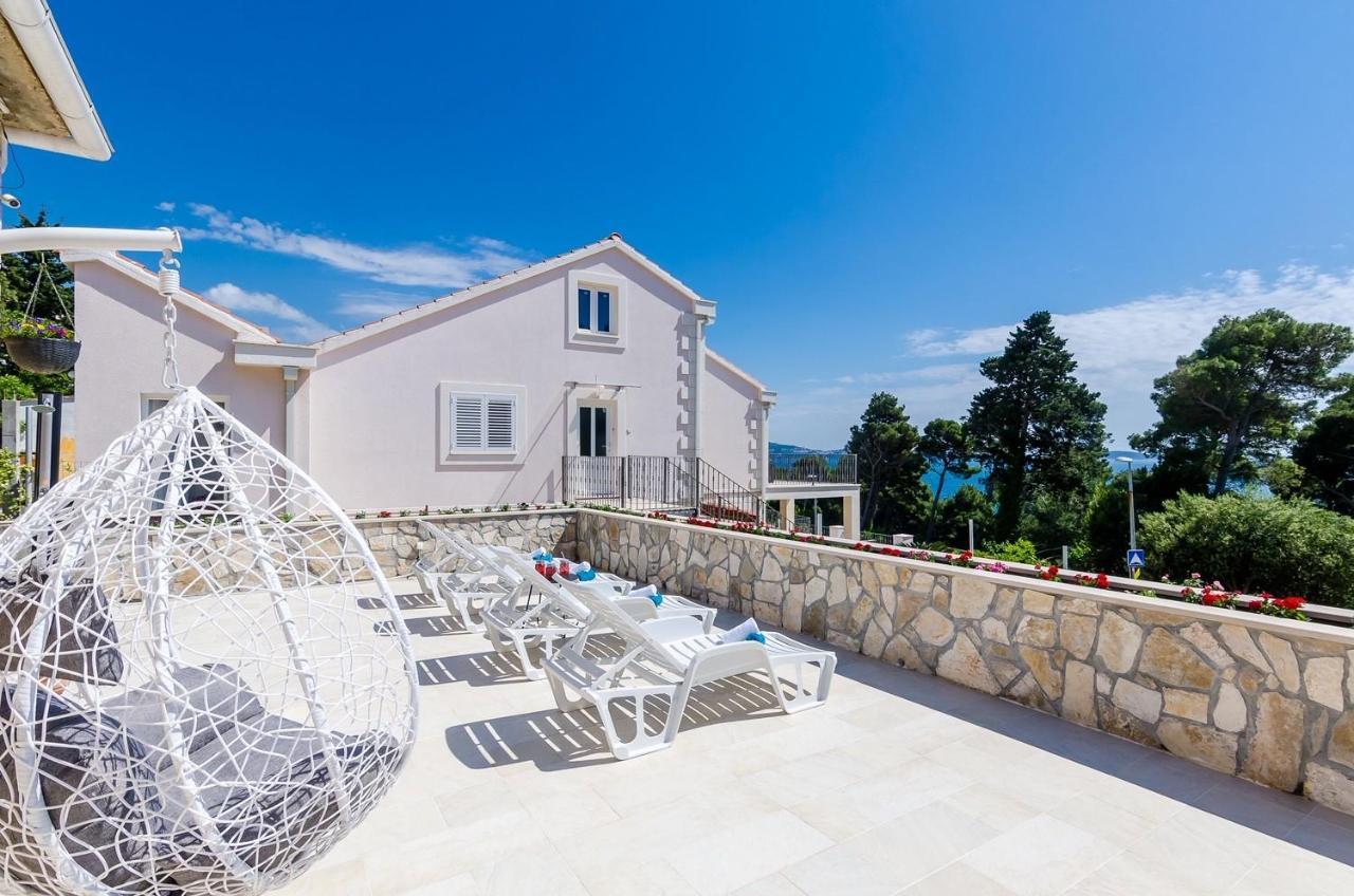 Holiday Home Lungo Mare Mlini Dış mekan fotoğraf