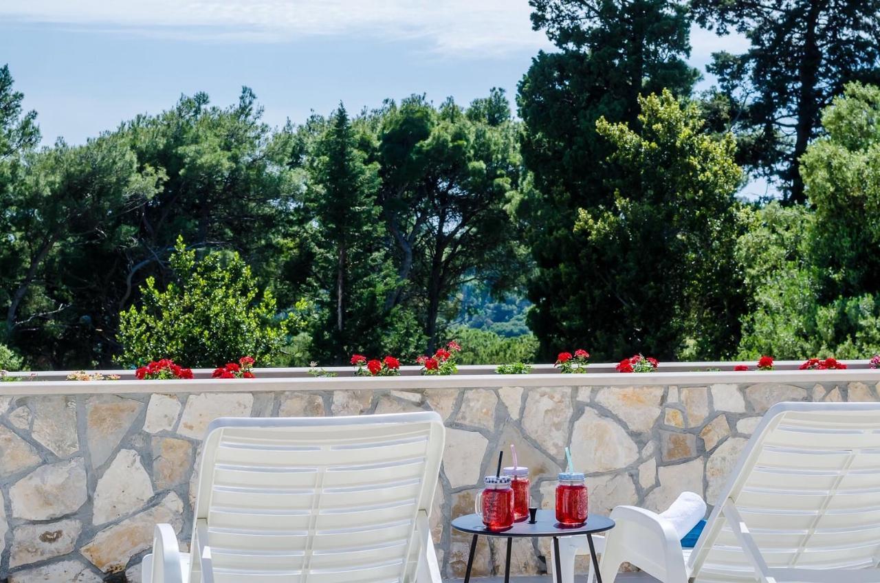 Holiday Home Lungo Mare Mlini Dış mekan fotoğraf