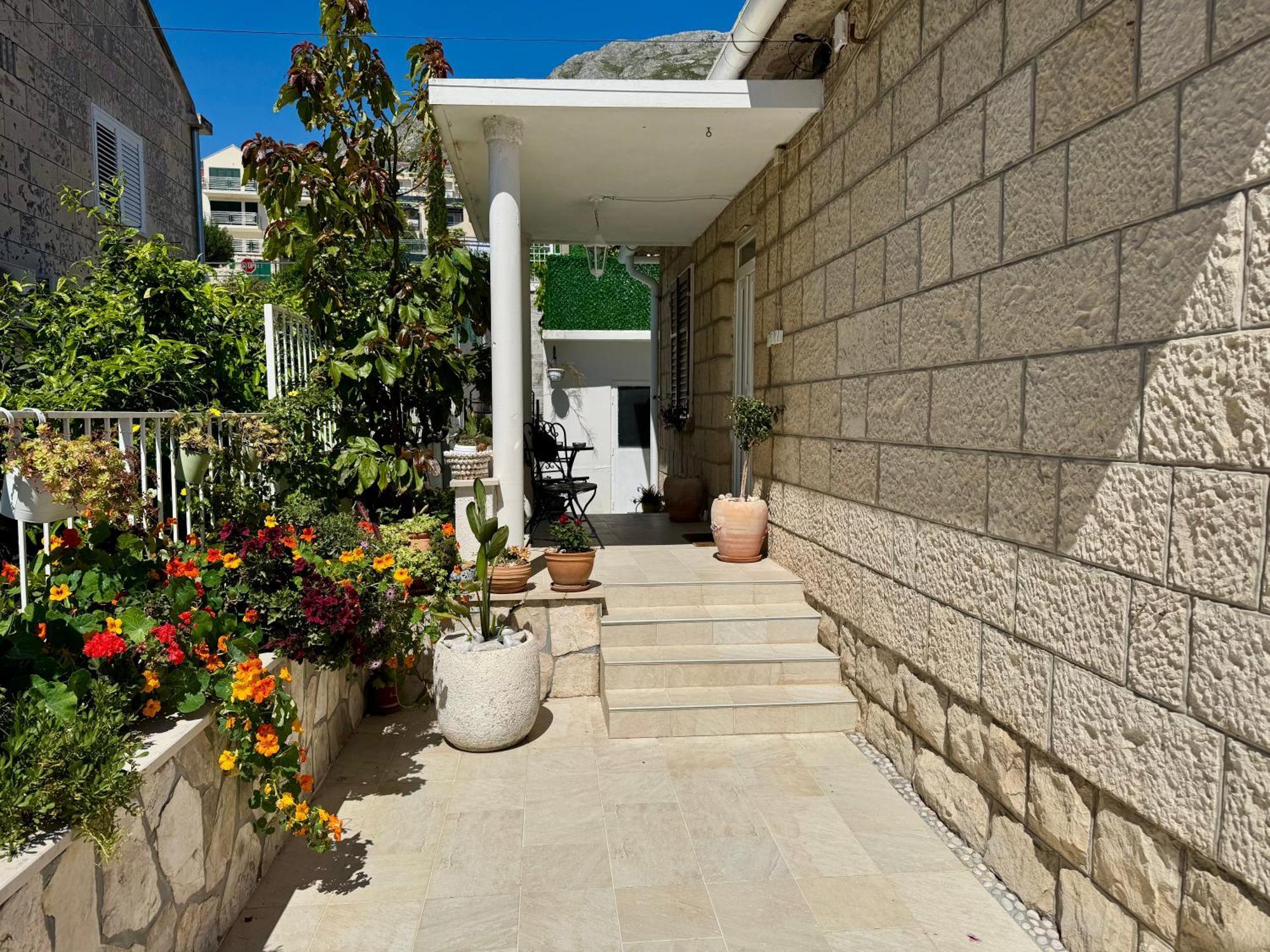 Holiday Home Lungo Mare Mlini Dış mekan fotoğraf