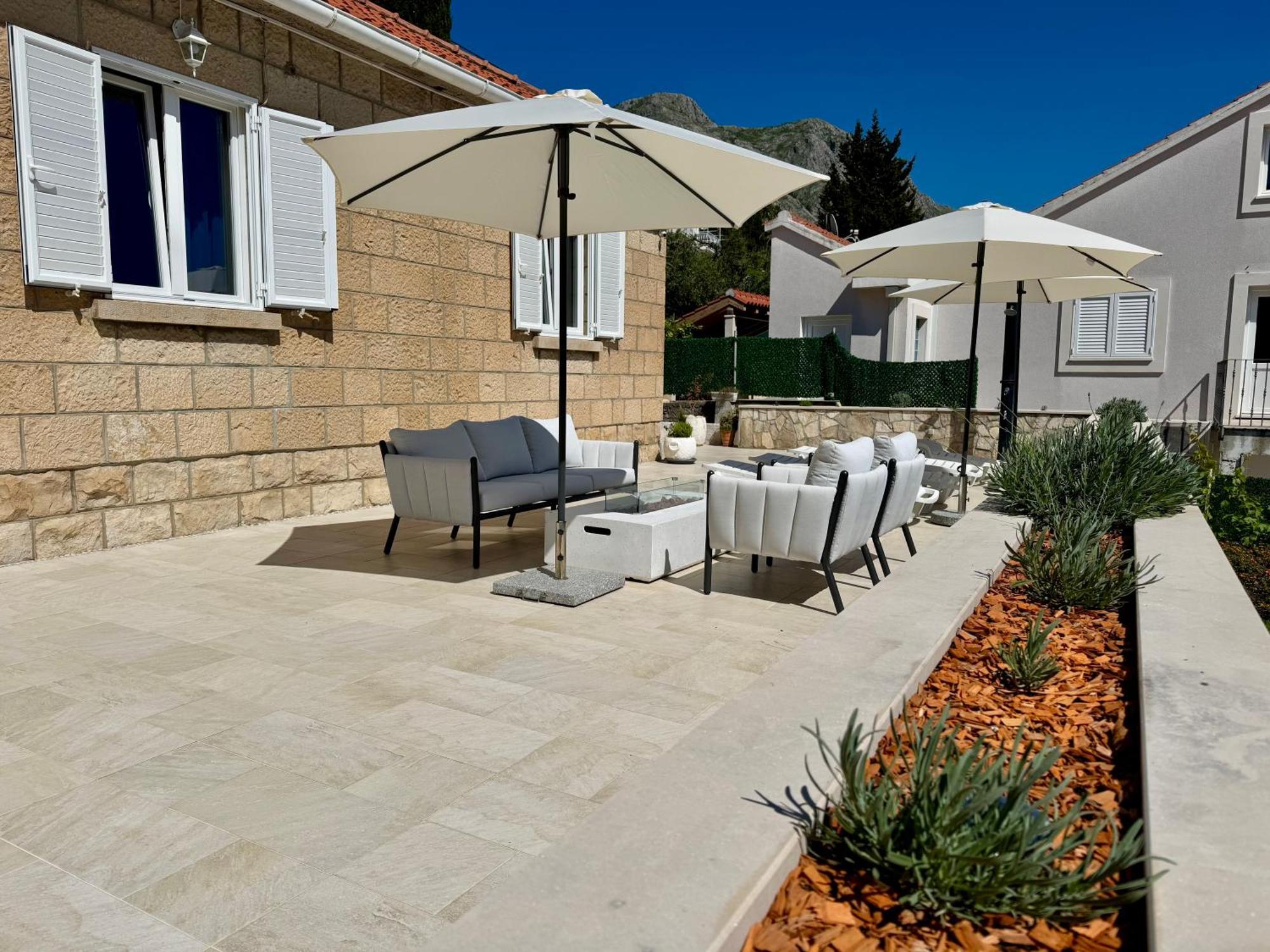 Holiday Home Lungo Mare Mlini Dış mekan fotoğraf