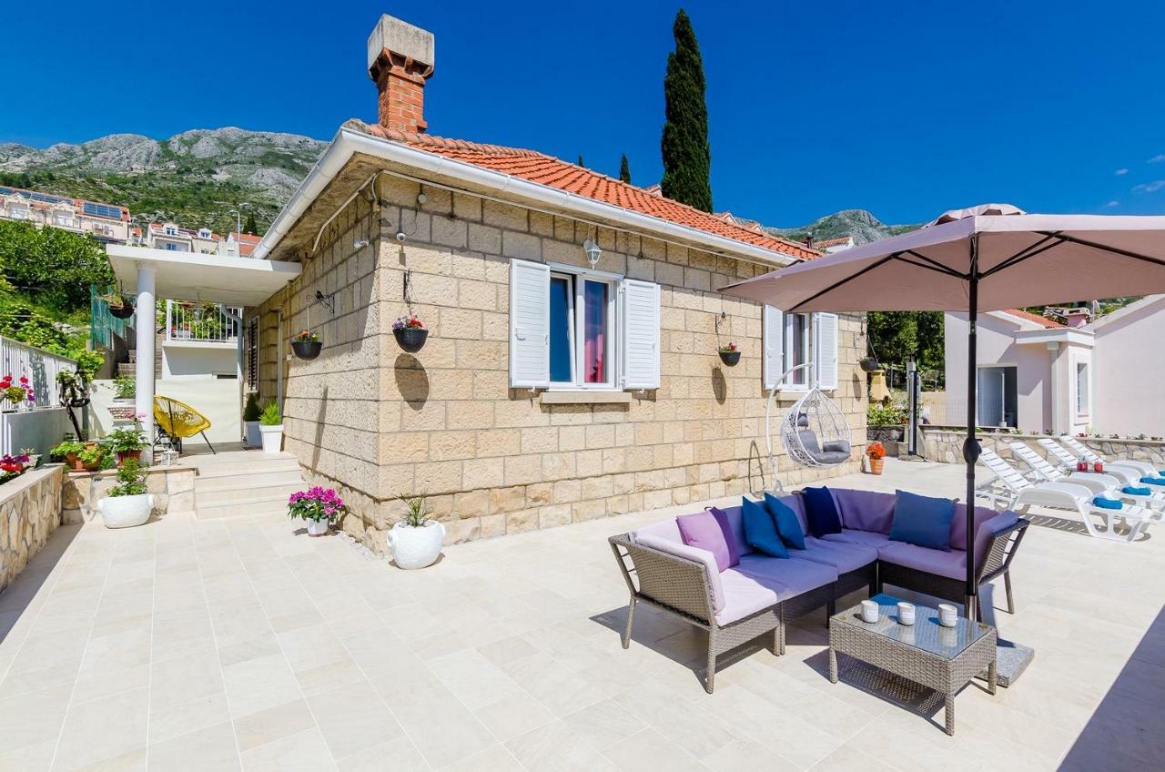Holiday Home Lungo Mare Mlini Dış mekan fotoğraf
