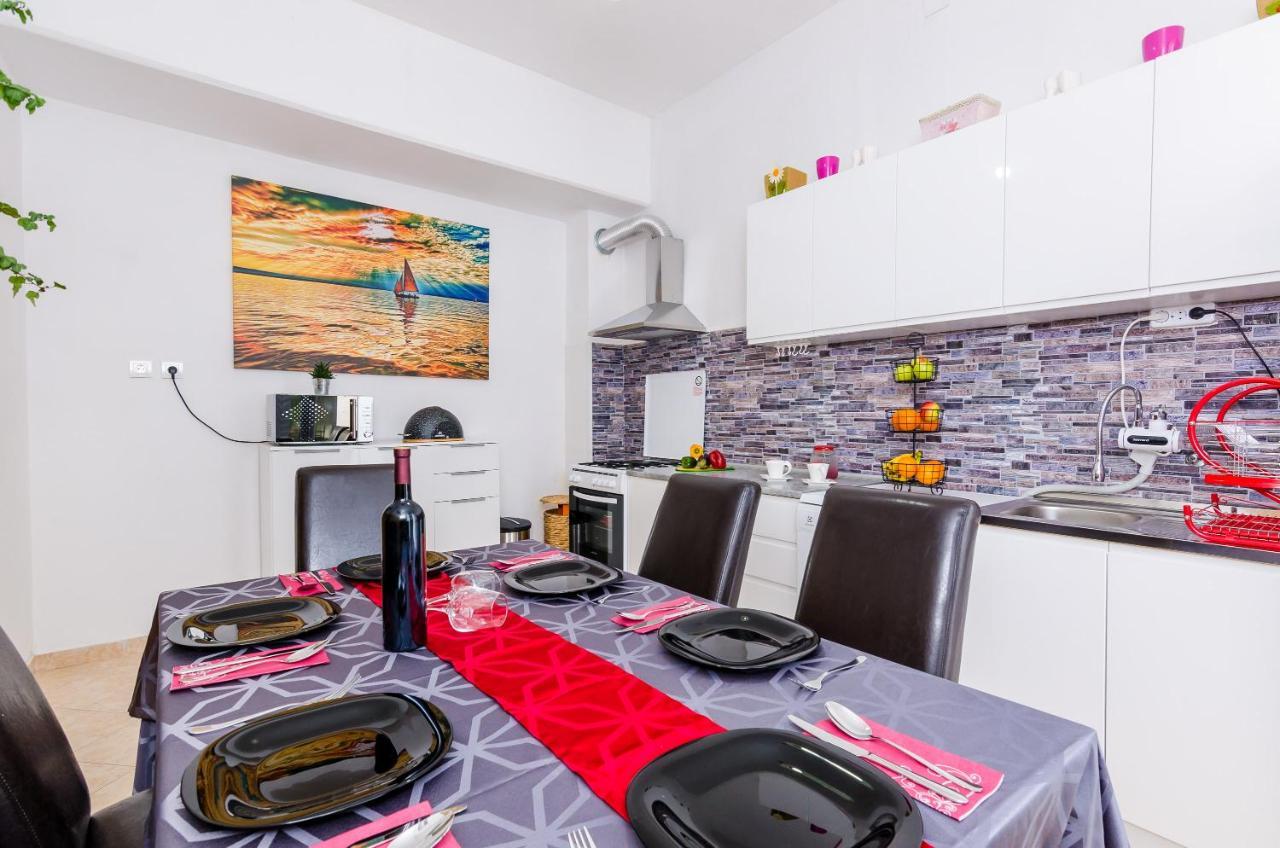 Holiday Home Lungo Mare Mlini Dış mekan fotoğraf