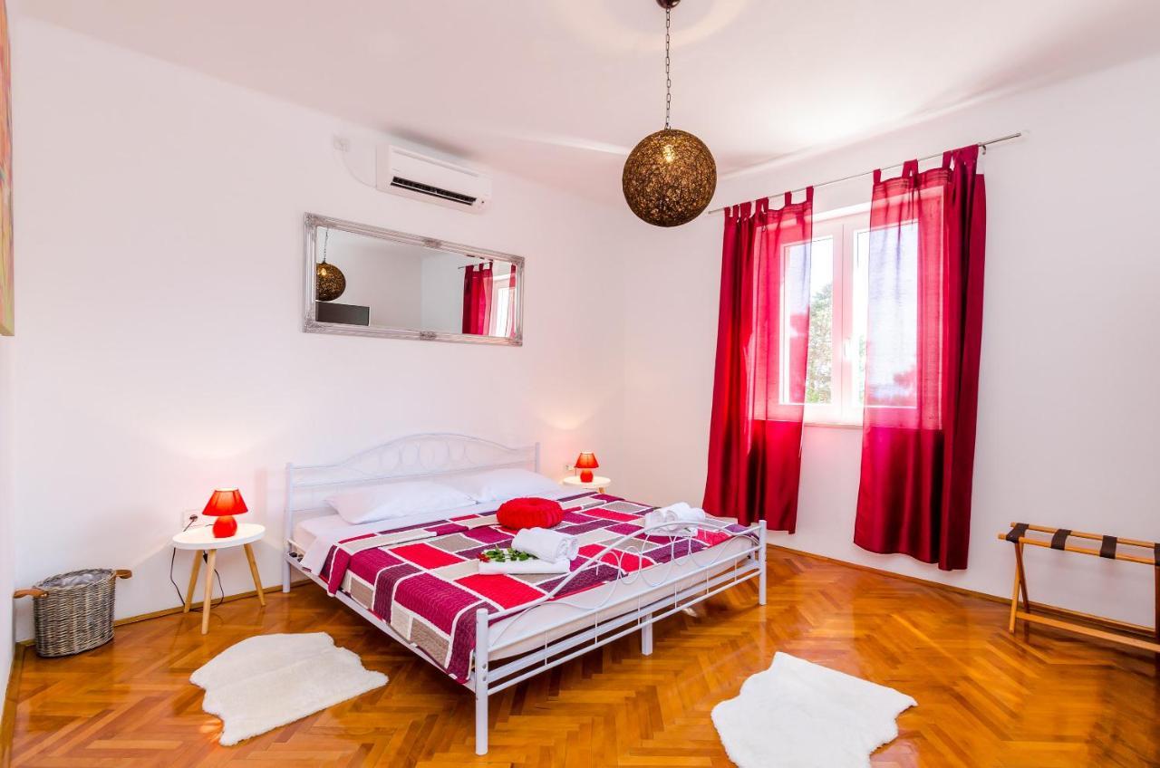 Holiday Home Lungo Mare Mlini Dış mekan fotoğraf